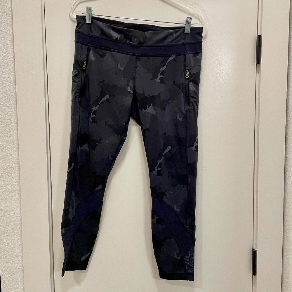 Lululemon Camo Crop Leggings - 25" length - Size 12